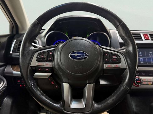 Used 2017 Subaru Outback 3.6R Limited image 35