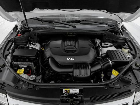 Used 2015 Jeep Grand Cherokee Overland RWD image 51