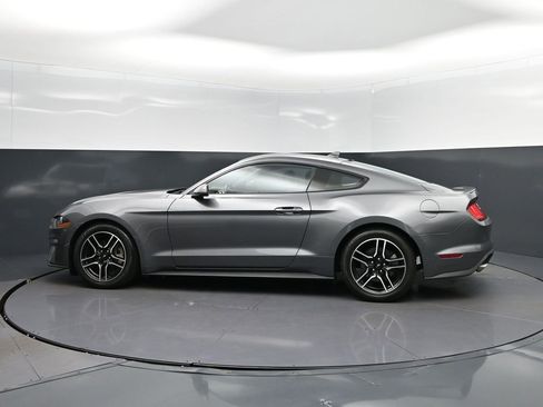 Used 2021 Ford Mustang Premium RWD image 4