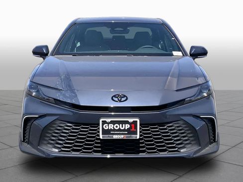 New 2026 Toyota Camry SE FWD image 3