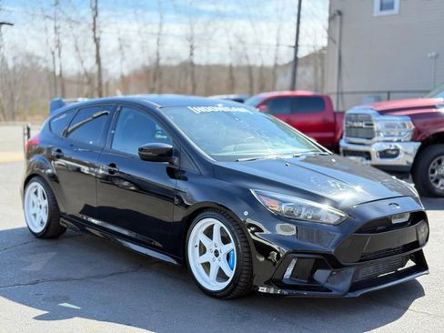 Used 2016 Ford Focus RS image 4