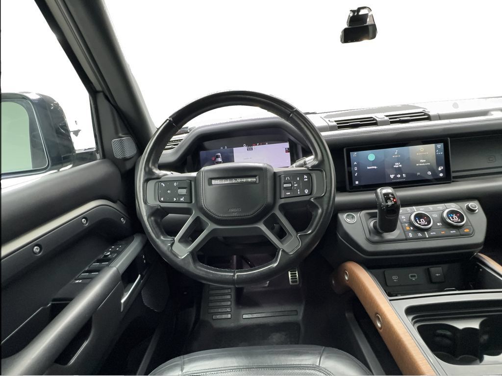 Used 2021 Land Rover Defender 110 X AWD/4WD image 38