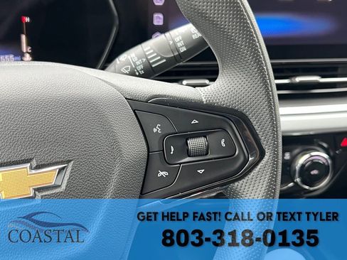 Used 2025 Chevrolet Trax LT image 31