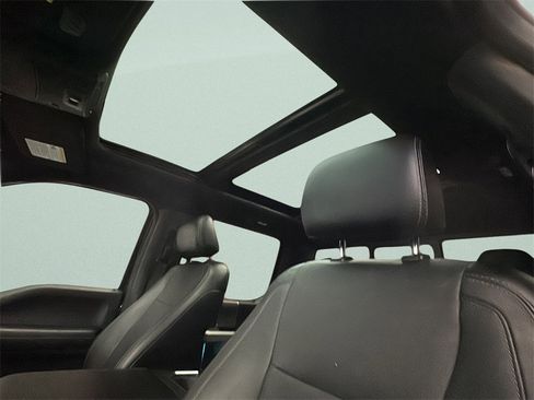 Used 2015 Ford F150 Lariat w/ Equipment Group 502A Luxury image 12