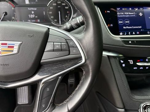 Used 2023 Cadillac XT5 Premium Luxury AWD/4WD image 31