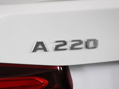 Used 2021 Mercedes-Benz A 220 image 19
