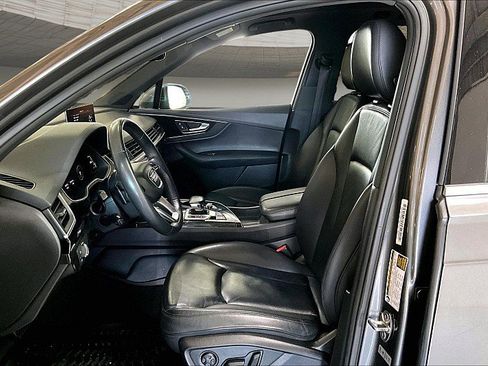 Used 2018 Audi Q7 3.0T Premium Plus w/ Premium Plus Package AWD/4WD image 22