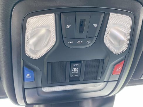 Used 2026 RAM 2500 Rebel AWD/4WD image 30