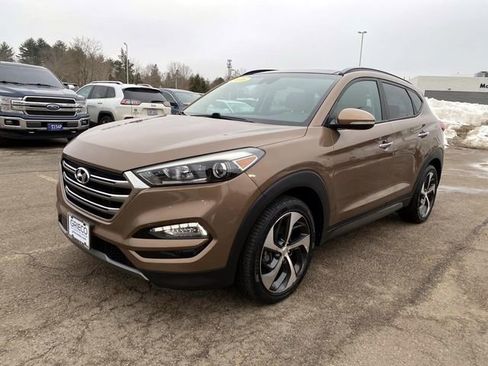 Used 2016 Hyundai Tucson Limited w/ Option Group 03 image 10