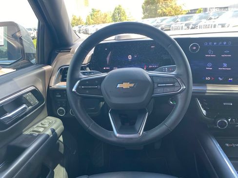 Used 2025 Chevrolet Tahoe LT w/ Comfort Package AWD/4WD image 26