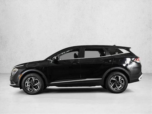 Used 2025 Kia Sportage LX AWD/4WD image 9