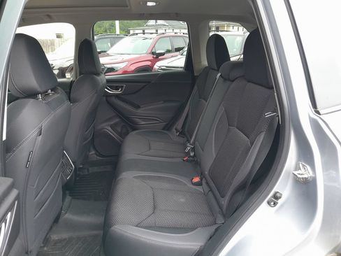 Used 2023 Subaru Forester Premium AWD/4WD image 29