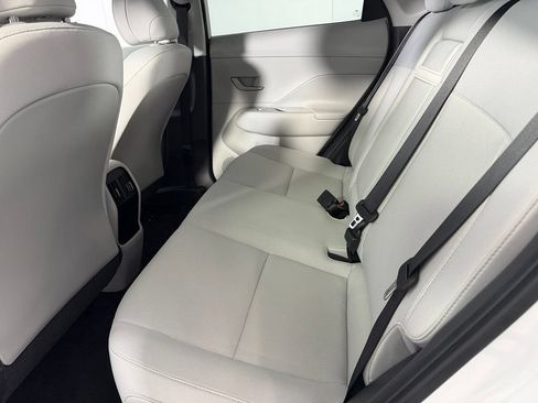 Used 2024 Hyundai Kona SEL FWD image 27