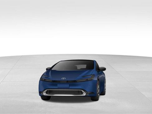 New 2025 Toyota Prius Plug-In Hybrid FWD image 18