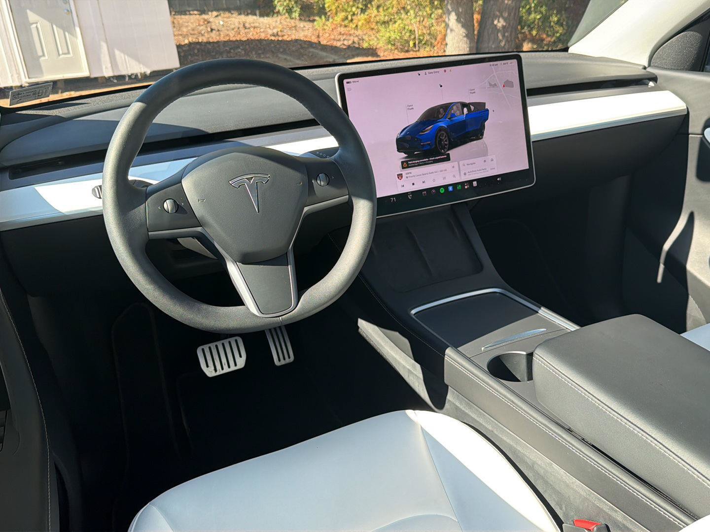 Used 2022 Tesla Model Y Long Range AWD/4WD image 20