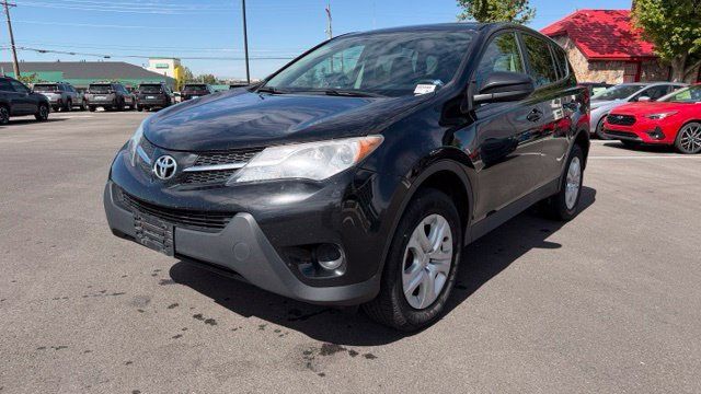 Used 2013 Toyota RAV4 LE AWD/4WD image 6