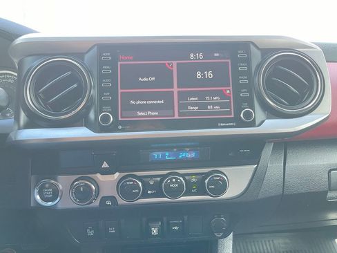 Used 2023 Toyota Tacoma SR5 w/ Technology Package AWD/4WD image 32