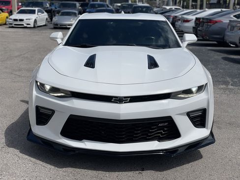 Used 2016 Chevrolet Camaro SS RWD image 7