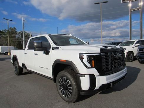 New 2026 GMC Sierra 3500 Denali Ultimate image 1