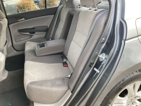 Used 2010 Honda Accord LX-P image 27