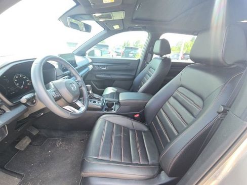 Used 2025 Honda CR-V Sport-L image 4