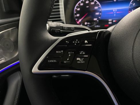 New 2026 Mercedes-Benz GLS 450 4MATIC image 17