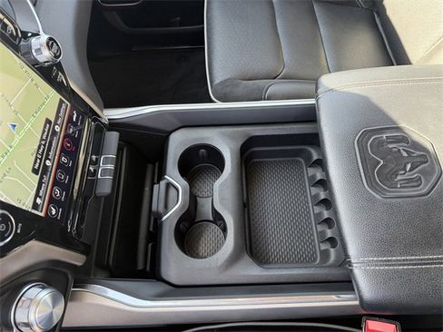 Used 2021 RAM 1500 Laramie image 29