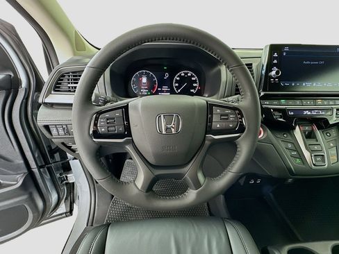 New 2026 Honda Odyssey EX-L image 10