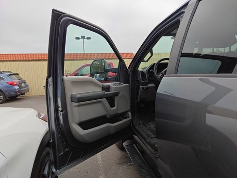 Used 2022 Ford F350 XL w/ STX Appearance Package AWD/4WD image 5