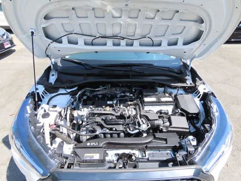 Used 2023 Toyota Corolla Cross L AWD/4WD image 10