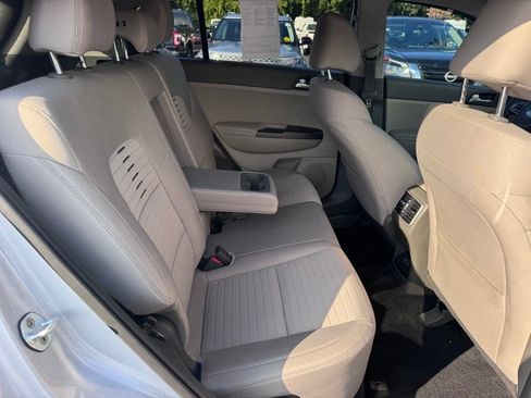 Used 2017 Kia Sportage LX w/ LX Popular Package AWD/4WD image 25