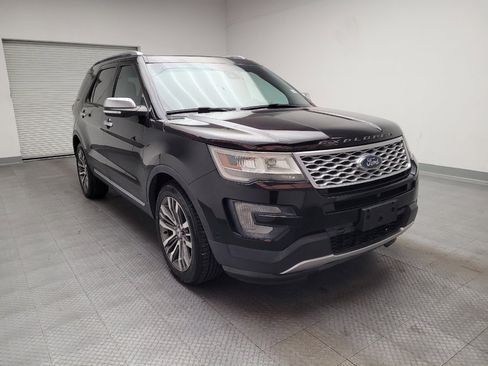 Used 2016 Ford Explorer Platinum image 13