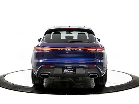 Certified 2023 Porsche Macan AWD/4WD image 6
