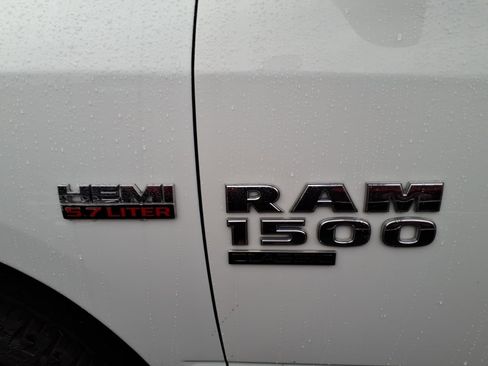 Used 2023 RAM 1500 Classic SLT w/ Protection Group image 5