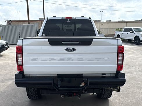 Used 2020 Ford F250 Lariat w/ Chrome Package image 6