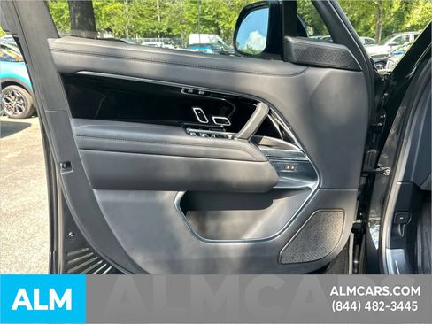 Used 2024 Land Rover Range Rover Long Wheelbase Autobiography AWD/4WD image 11
