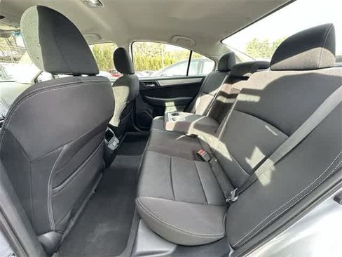 Used 2019 Subaru Legacy 2.5i Premium w/ Popular Package #2A image 17