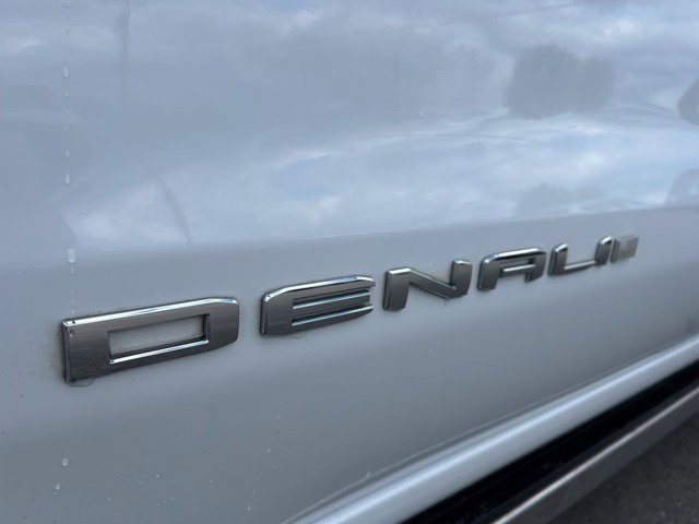 Used 2024 GMC Sierra 1500 Denali AWD/4WD image 11
