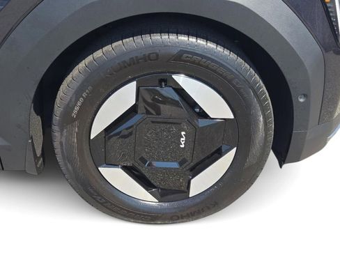 New 2026 Kia EV9 Wind AWD/4WD image 6