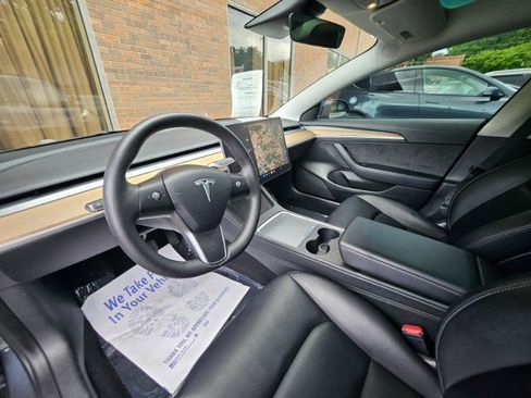 Used 2023 Tesla Model 3 Standard Range RWD image 32