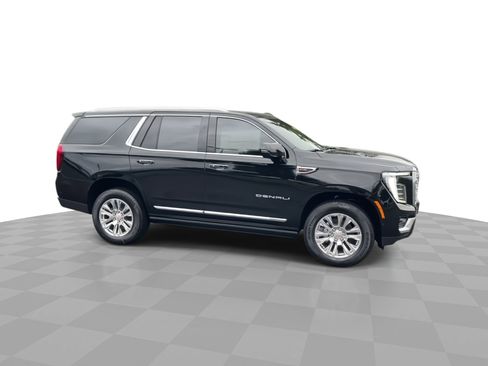 New 2026 GMC Yukon Denali w/ Sun & Power Step Package image 44