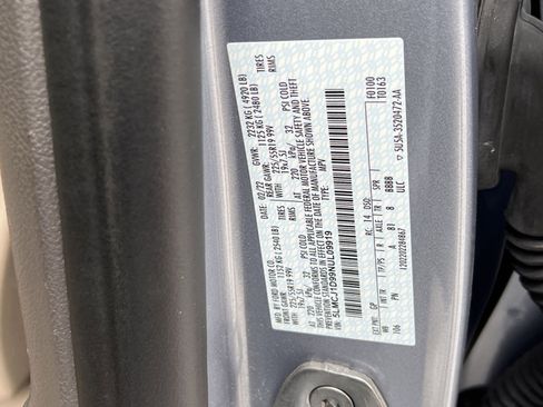 Used 2022 Lincoln Corsair Standard w/ Premium Package image 35