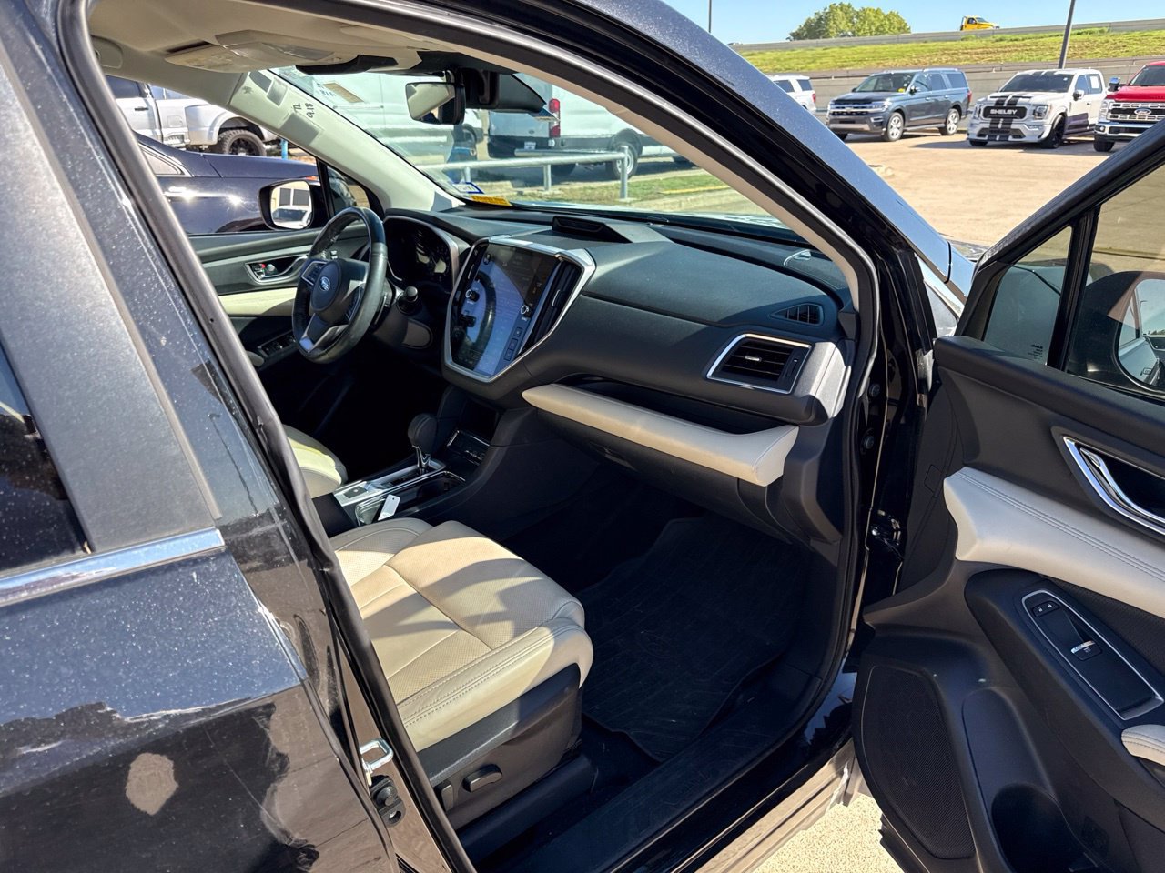 Used 2023 Subaru Ascent Limited AWD/4WD image 15