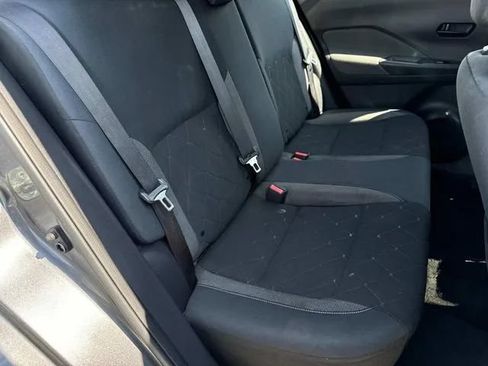 Used 2019 Nissan Kicks S FWD image 24