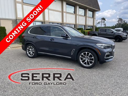 Used 2019 BMW X5 xDrive40i w/ Convenience Package AWD/4WD image 1