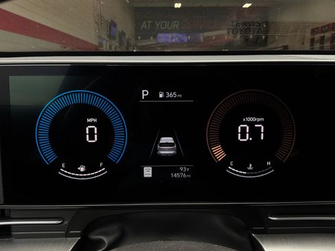 Used 2026 Hyundai Kona SEL Sport FWD image 42