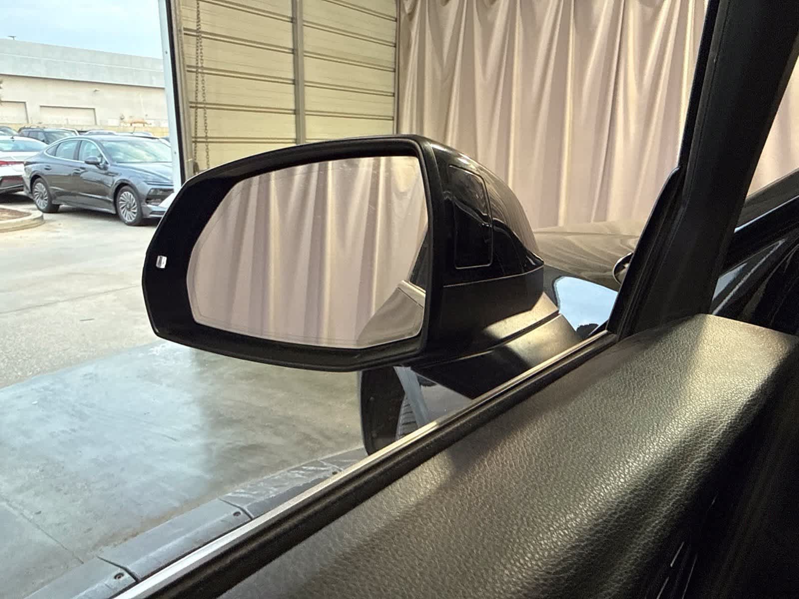 Used 2019 Audi Q5 2.0T Premium Plus w/ Premium Plus Package AWD/4WD image 17