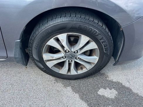 Used 2015 Honda Accord LX image 10