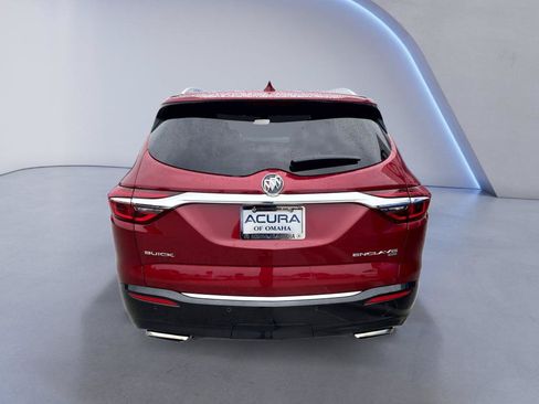 Used 2018 Buick Enclave Premium AWD/4WD image 3
