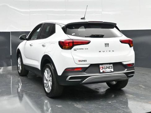 Used 2025 Buick Encore GX Preferred AWD/4WD image 10
